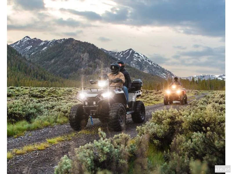 Foto suplementar de POLARIS SPORTSMAN TOURING 570 EPS GHOST GRAY TRACTOR