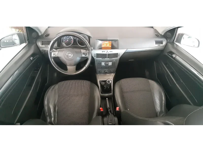 Opel Astra H Caravan Cosmo 1.4 i 90 CV