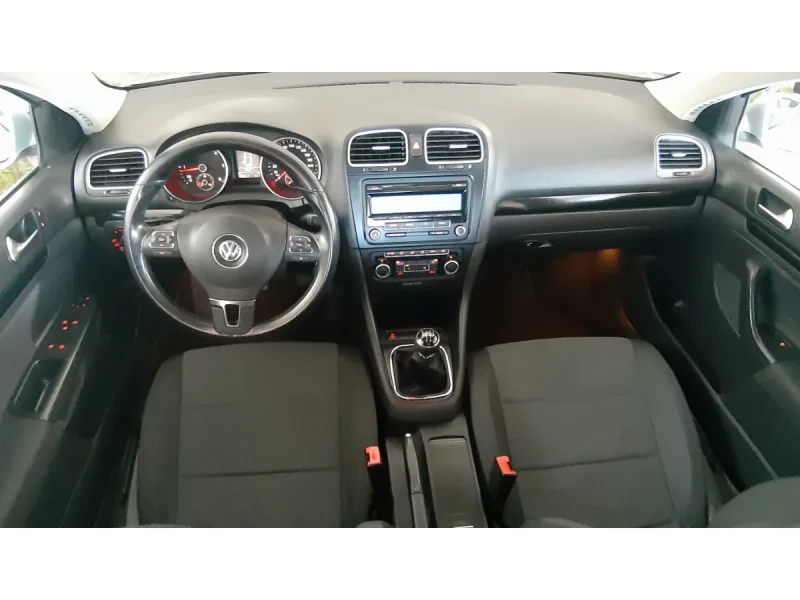 Volkswagen Golf Variant Confortline 1.6 TDI 105 CV