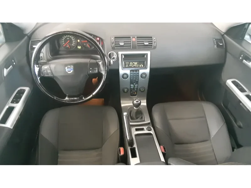 Volvo V50 Momentum 1.6D 110 CV