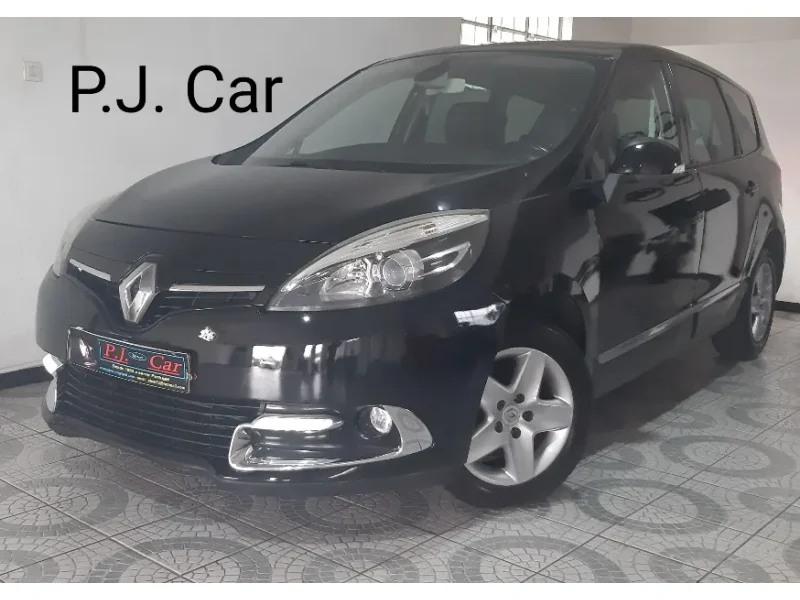 Renault Grande Scénic III Dynamique 1.5 DCI 110 CV